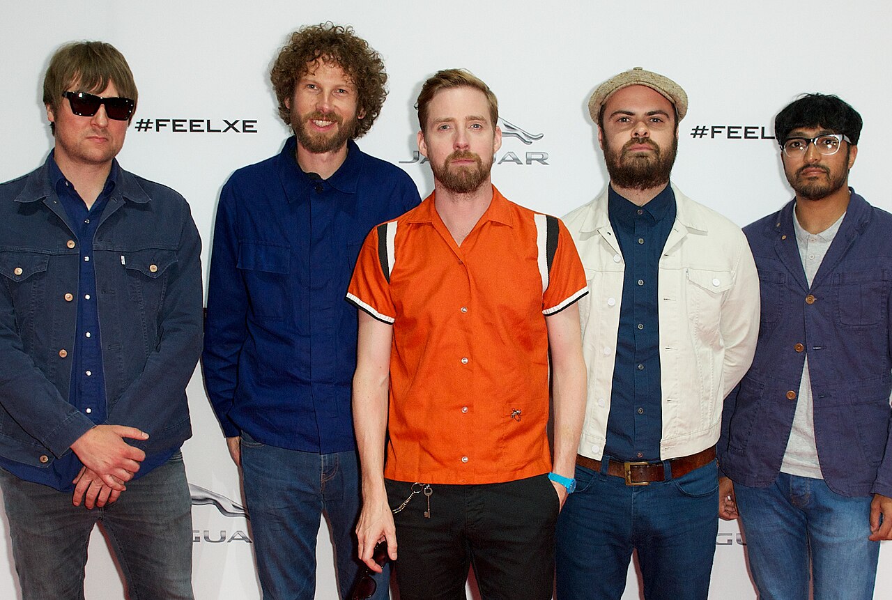 Kaiser Chiefs on Stage