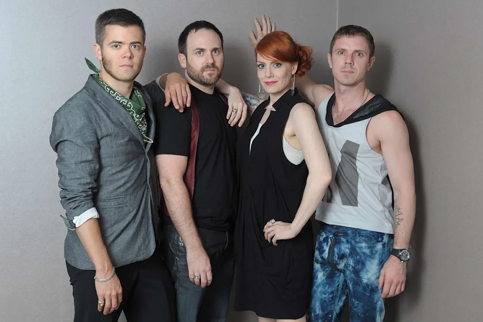 Scissor Sisters Fans