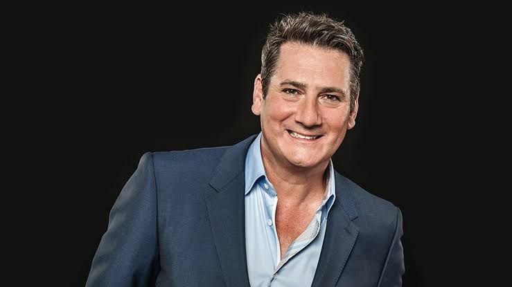 Tony Hadley on Stage